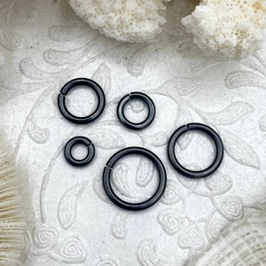 Biegeringe Matte Gunmetal, 4mm, 6mm, 8mm, 10mm oder 12mm, PK von 10, Dicke Messing, offene Ring, schwere 15 GA (1,8 mm) robuste Biegeringe, schnelle Lieferung