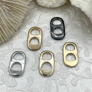 Soda Tab Charm, Soda Tab Anhänger, 5 Oberflächen erhältlich.  Schneller Versand