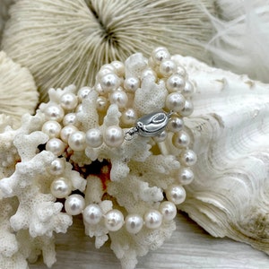 18&#39;&#39; 8mm White Near Round Freshwater Pearl Necklace,Natural Pearl Necklace,Silver Clasp,Hand Knotted, High Luster Pearl, Fast Ship