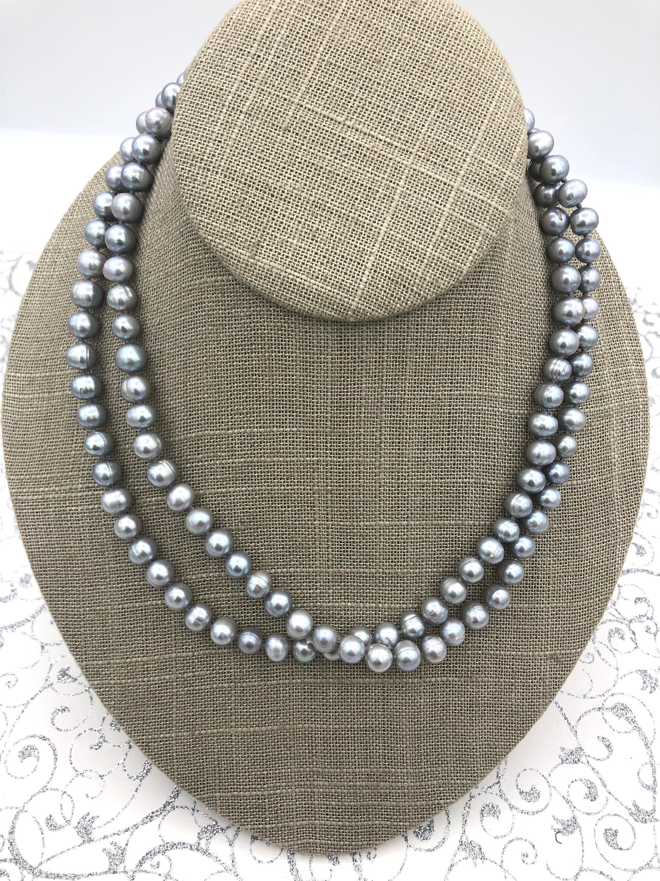 Collana di perle di fiume con perle barocche marroni e nere - Italia