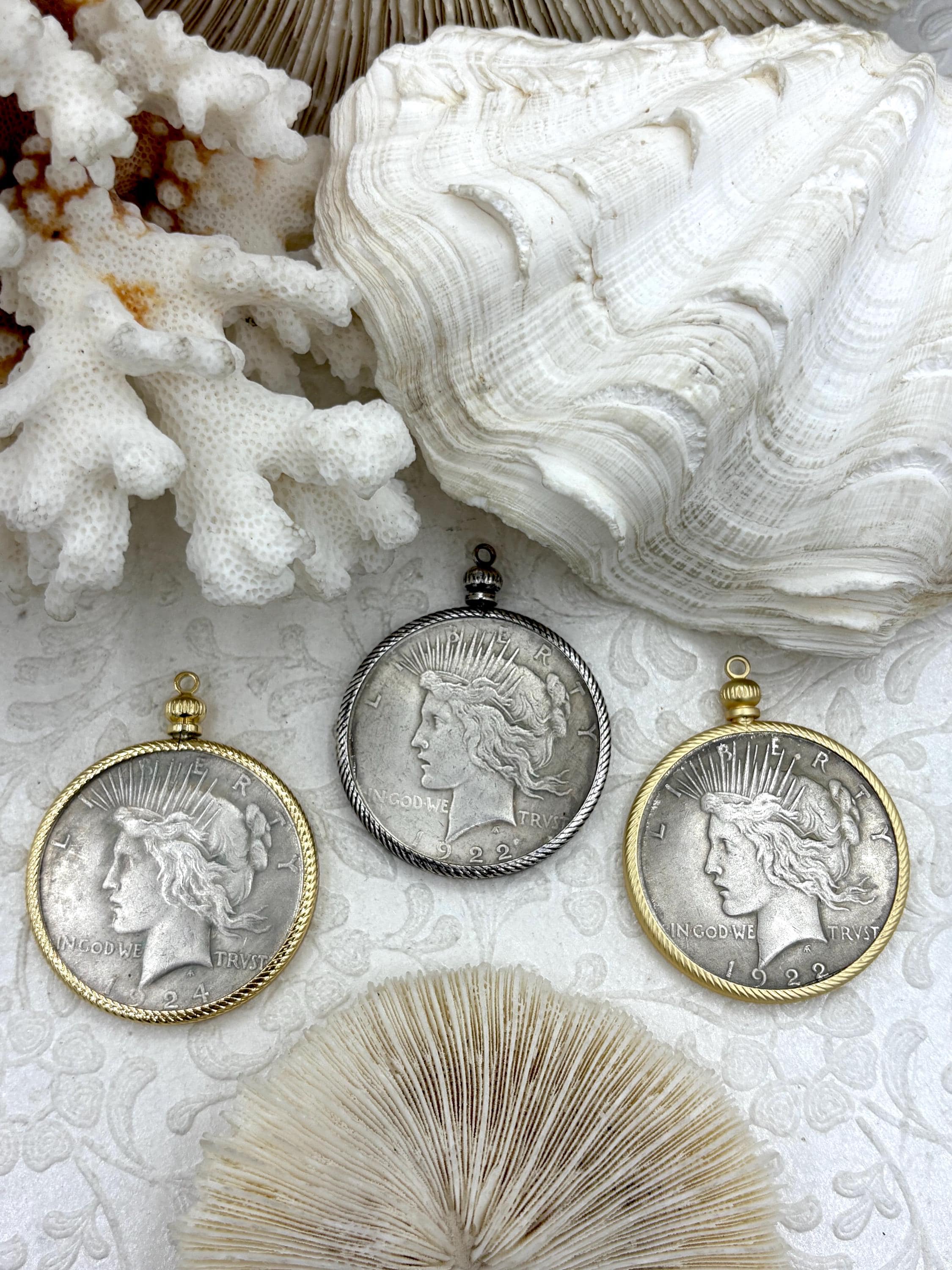 アクセサリー Glitter Indian Coin Pendant Vintage 1901 Indian Head Penny Goldtone Rhinestone Pendant