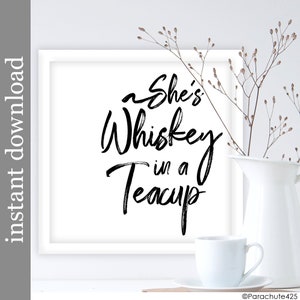Whiskey In A Teacup afdrukbare kunst aan de muur voor interieur of cadeau afbeelding 7