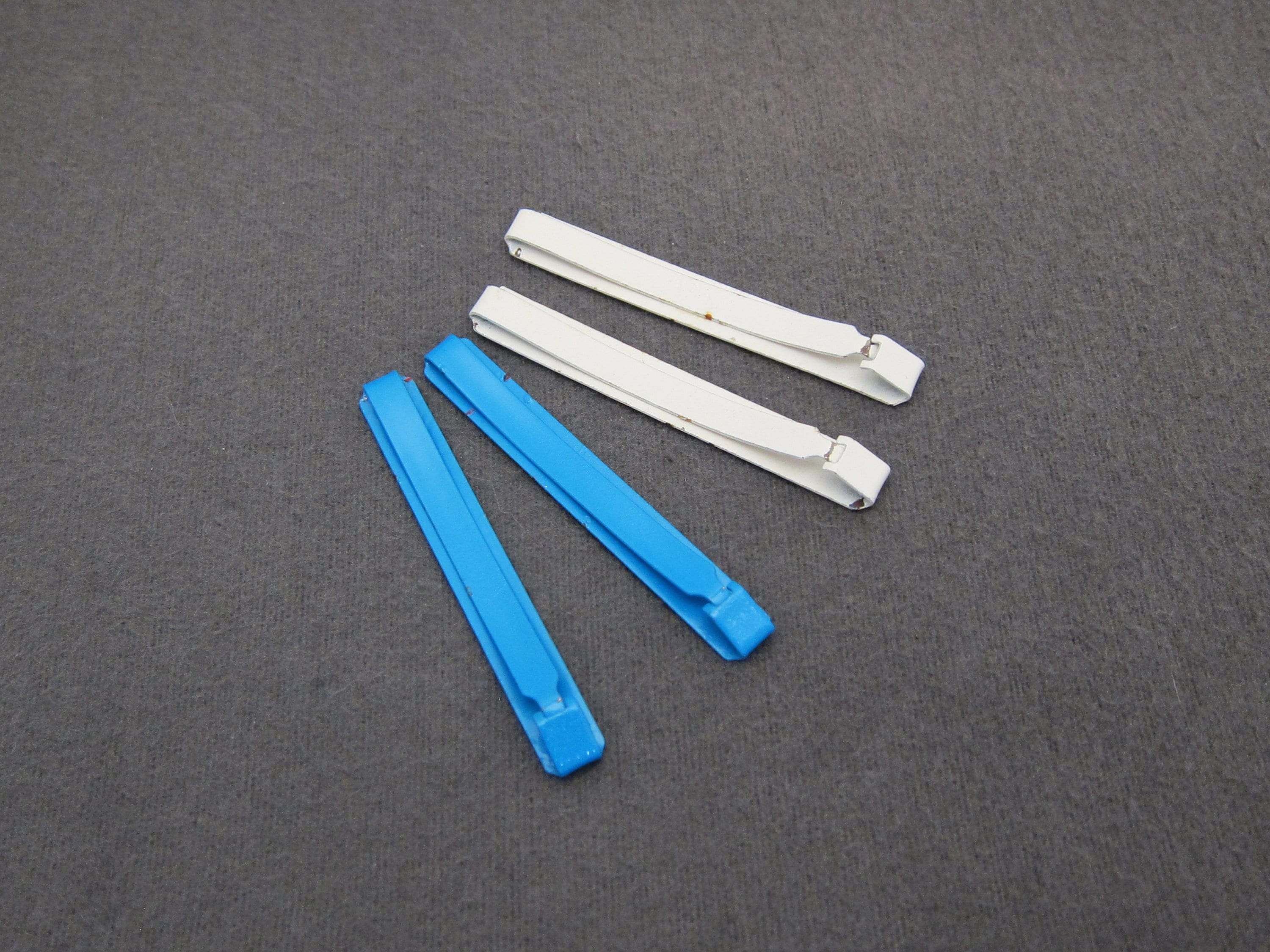 Painted Clips 1980's Vintage HAND-PAINTED Hair Clips, 2.4