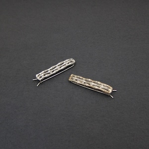 SMÅ Erma Dehle vintage hårspännen från 1960-talet, 4,7 cm silverfärgade bambuhårspännen