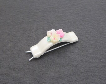 1950's TIP-TOP vintage floral hair clip, 1.7" pearly white plastic ponytail holder barrette w/ pastel flowers, pinch-wire clasp