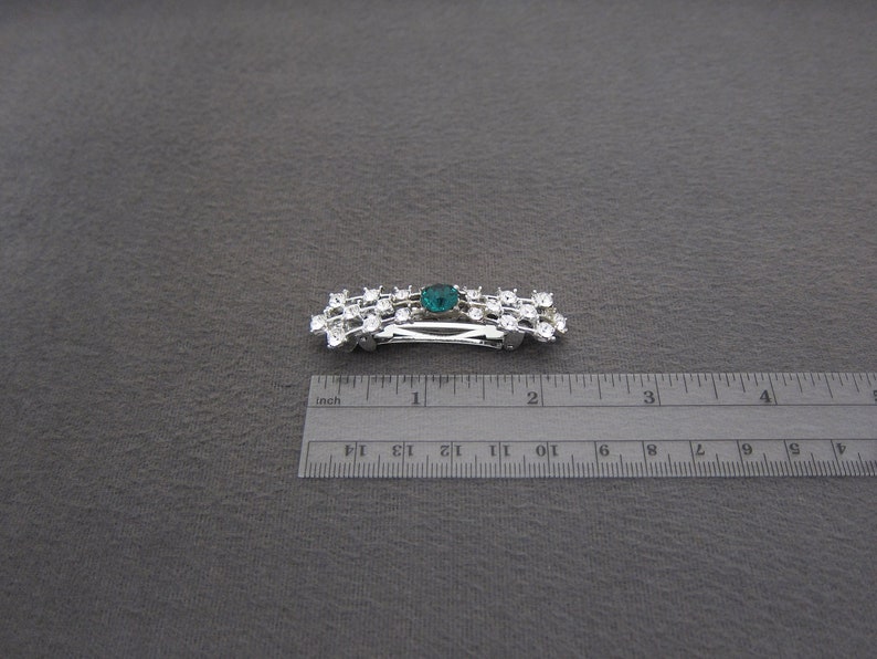 made in FRANCE automatic clasp 1960/'s vintage hair clip 2.3 silver-tone metal fancy BOW barrette w EMERALD green /& crystal rhinestones