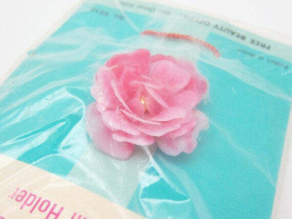 TIP TOP vintage 1960's pony tail holder, pink plastic ROSE ponytail tie, new-in-package View 6