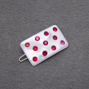SMALL 1970&#39;s vintage barrette, 1.4&quot; PEARLESCENT WHITE plastic hair clip w Pink & Red rhinestones, made in France, wire clasp, new-old-stock