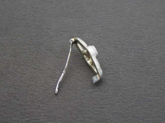 1950's vintage hair clip, 1.5" silver plastic cut… - image 8