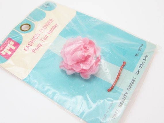 TIP TOP vintage 1960's pony tail holder, pink plastic ROSE ponytail tie, new-in-package View 3