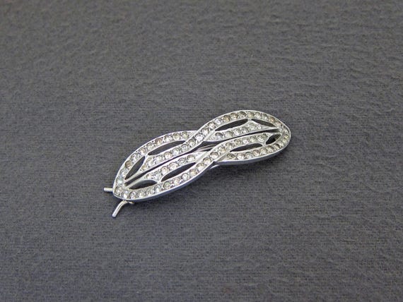 Antique Hair Pin Pinch Close 1930 main image 4