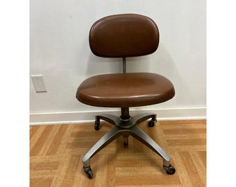 Vintage Shaw Walker Industrial Swivel Office Chair Brown Vinyl Adjustable Metal
