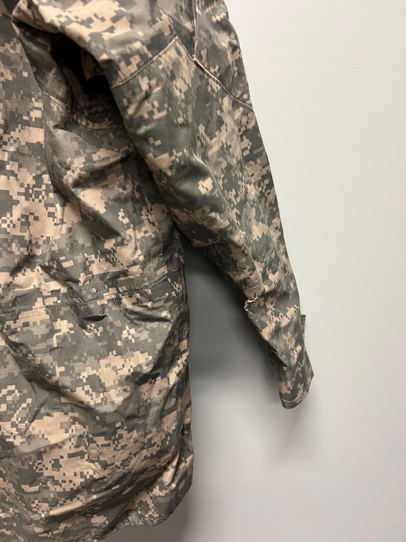 USGI ECWCS Parka Medium Regular Universal Camoufl… - image 8