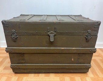 Vintage STEAMER TRUNK storage chest train luggage antique flat top wood toy box coffee table rustic primitive wooden brown weathered