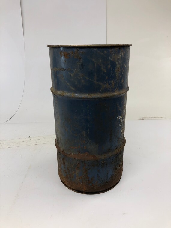 Vintage MOBIL OIL BARREL advertising metal trash garbage can waste white drum steampunk steel hamper storage holder keeper garage lube 60s