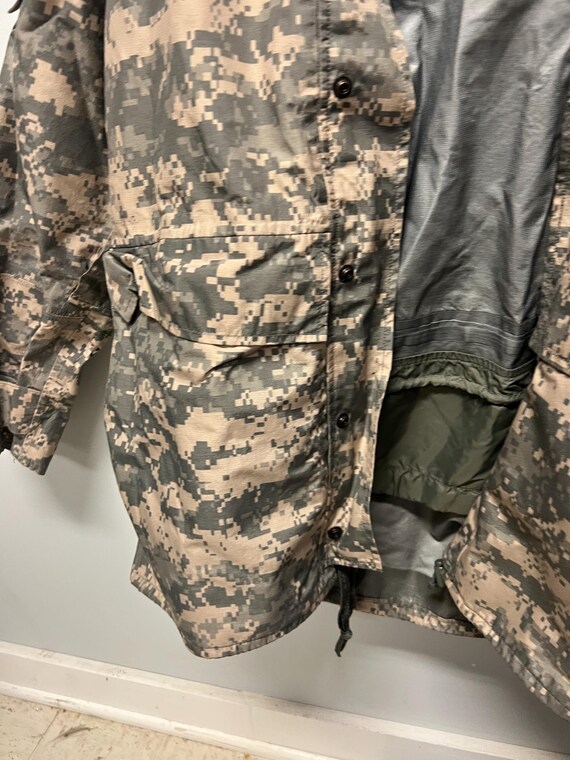 USGI ECWCS Parka Medium Regular Universal Camoufl… - image 14