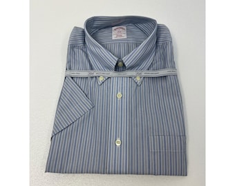 Brooks Brothers 346 Mens 17 Blue White Striped Non-Iron Short Sleeve Shirt NWT