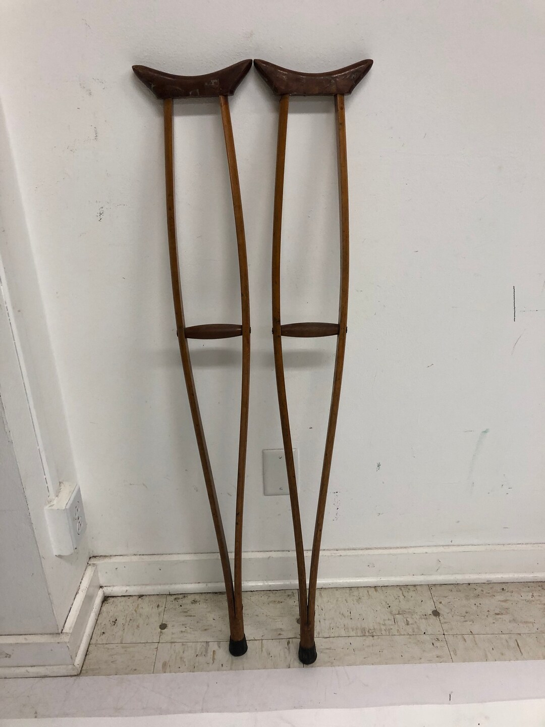 Vintage WOOD CRUTCHES Pair Set Wall Art Loft Cabin Antique Etsy