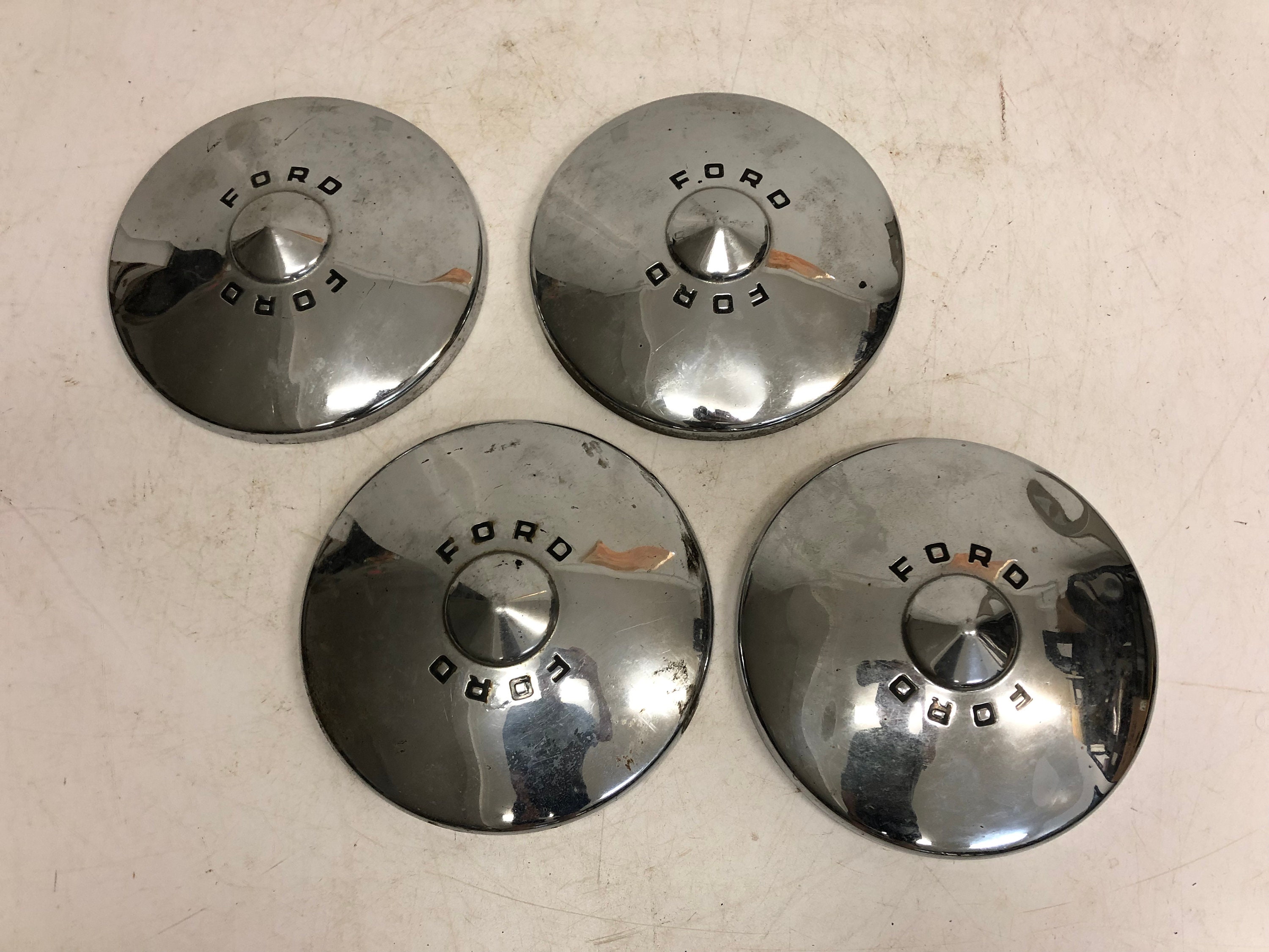 1949 1950 FORD HUBCAP Wheel Cover Set 10 Silver Vintage