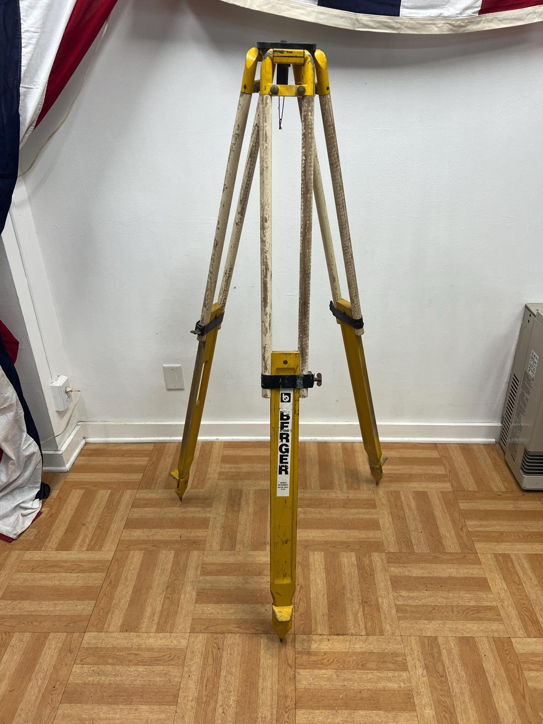 Berger Instruments Surveying Tripod 5' Level Transit Theodolite Wood ...