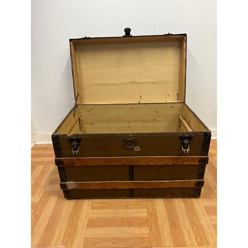 Vintage WOOD STEAMER TRUNK chest coffee table storage box antique brown tv stand Bild 8