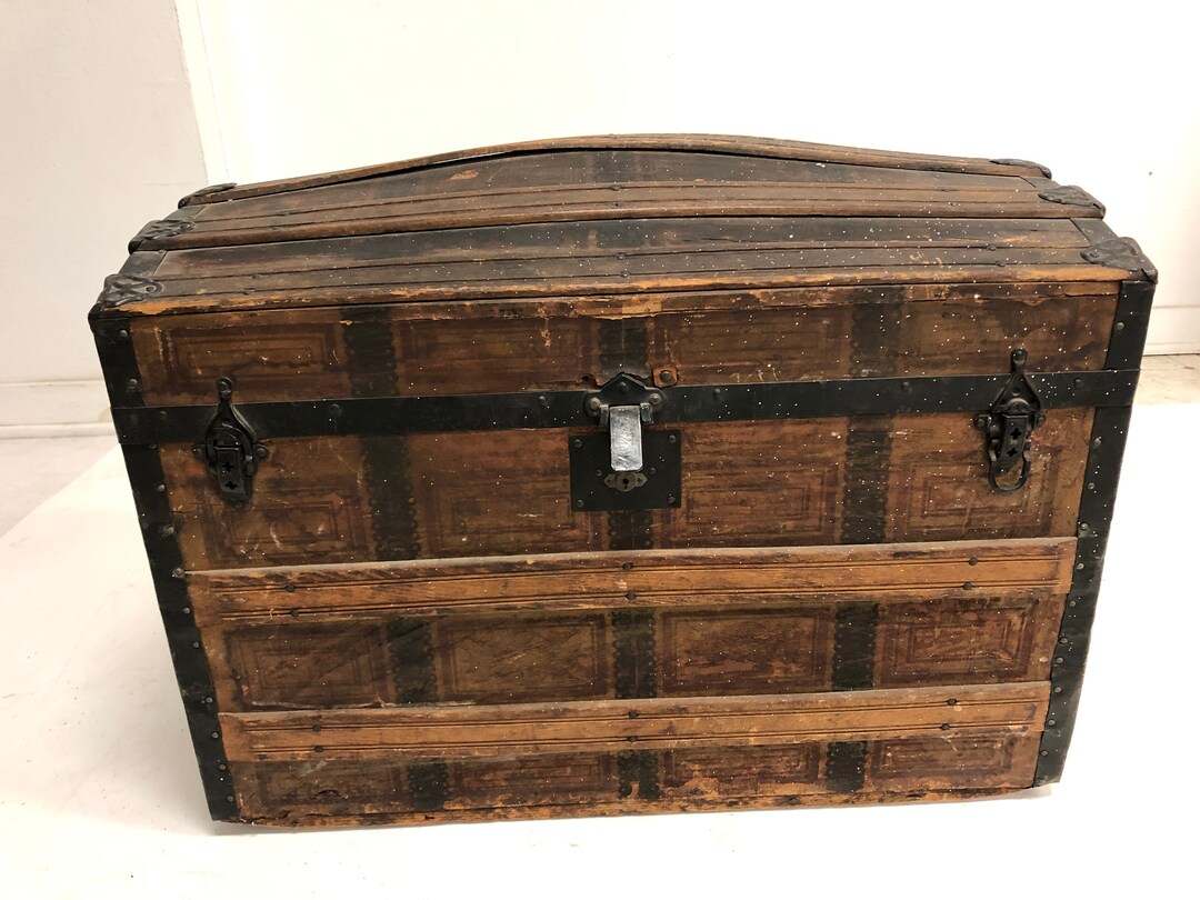 Vintage CAMELBACK TRUNK W Tray Storage Chest Steamer Brown Etsy