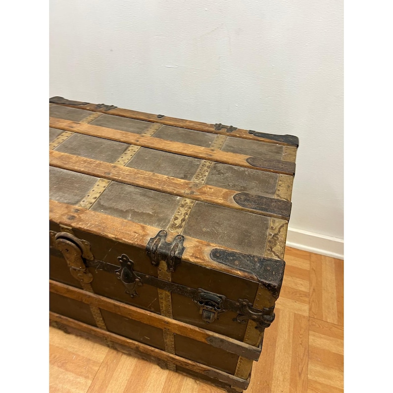 Vintage WOOD STEAMER TRUNK chest coffee table storage box antique brown tv stand 画像 3