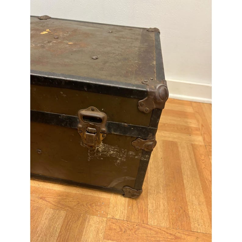 Vintage Military FOOT LOCKER Trunk chest storage green box army US soldier field image 3