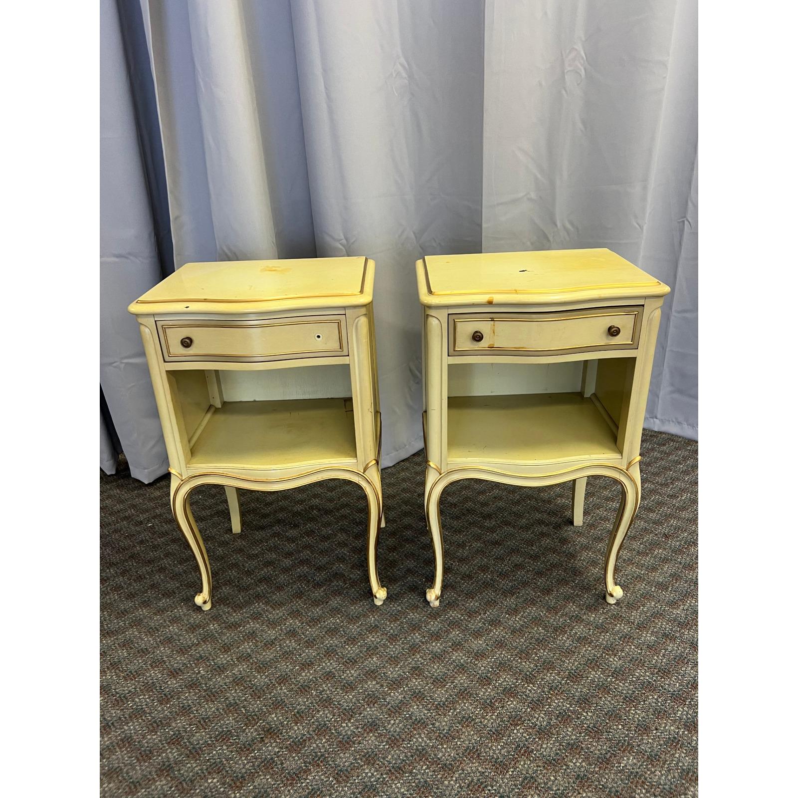 Vintage Drexel Table - Etsy