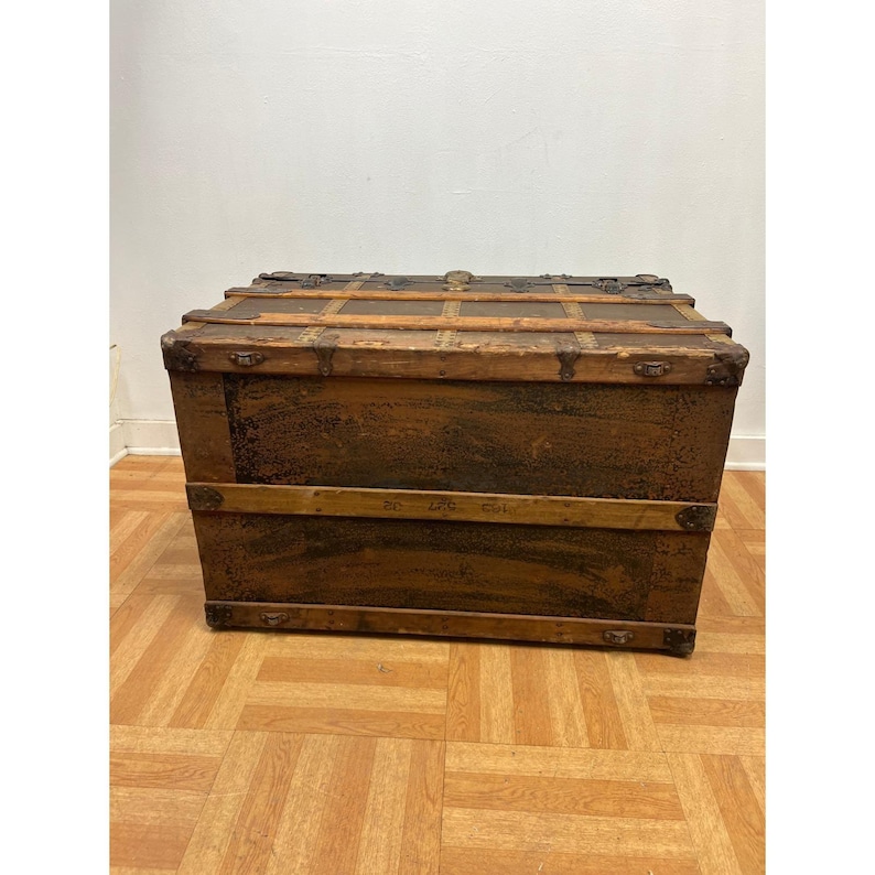 Vintage WOOD STEAMER TRUNK chest coffee table storage box antique brown tv stand 画像 9