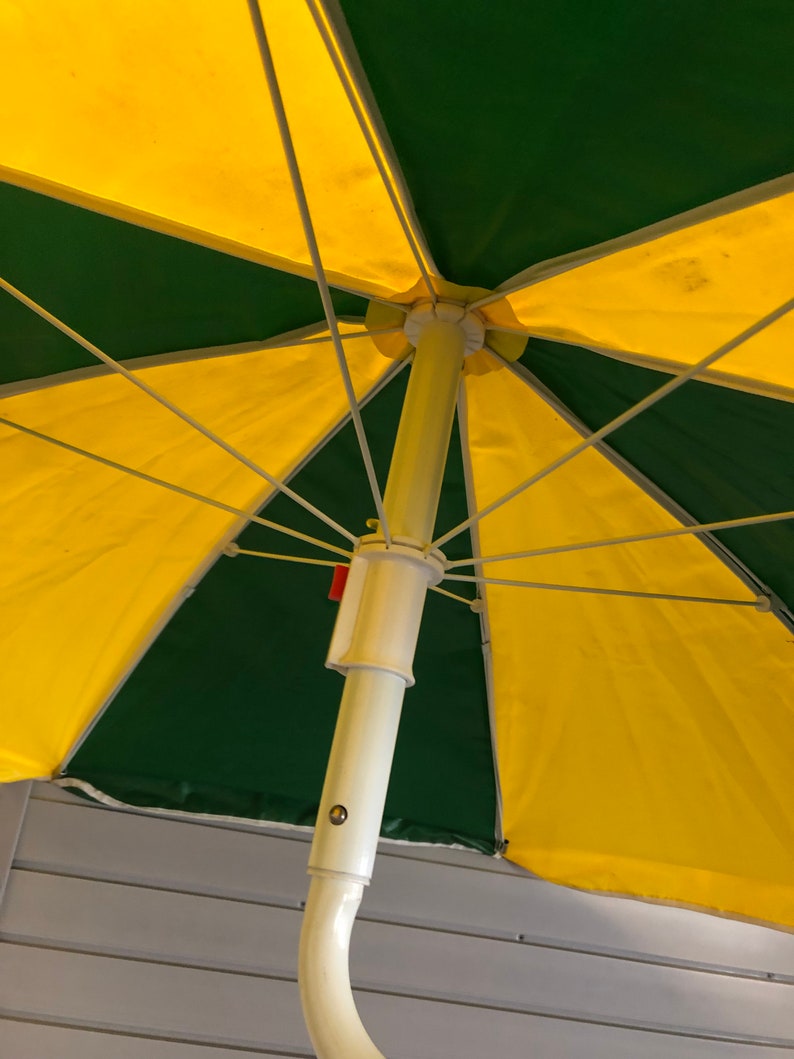 Mid Century Modern BEACH UMBRELLA Green Yellow White hippie vintage 60s 70s metal retro vinyl table attachment