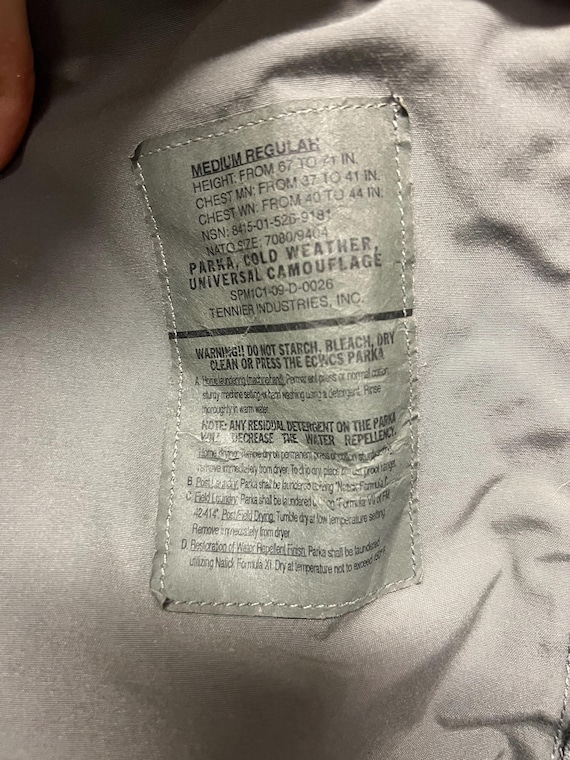 USGI ECWCS Parka Medium Regular Universal Camoufl… - image 20