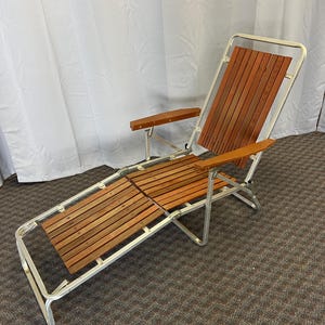 Vintage Aluminum REDWOOD LAWN CHAIR Folding Long Chaise Lounge pool patio pair slat wood 60s 70s mid century modern lot wooden portable