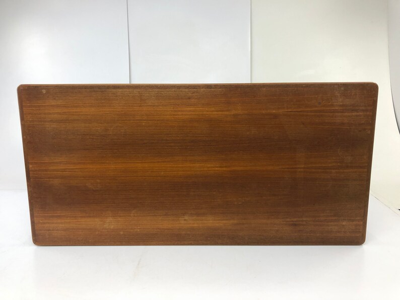 Mid Century Modern TEAK COFFEE TABLE vintage surfboard eames era wood wooden solid signed danish 50s 60s Vejle Stole Denmark