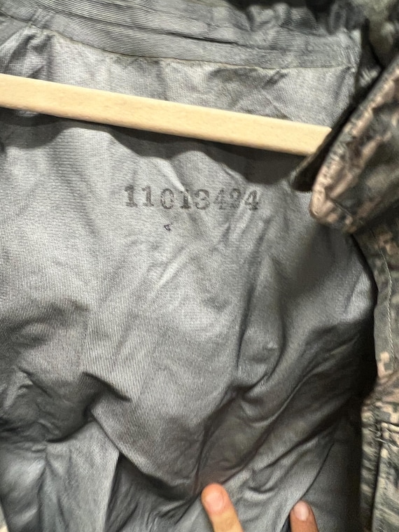 USGI ECWCS Parka Medium Regular Universal Camoufl… - image 16