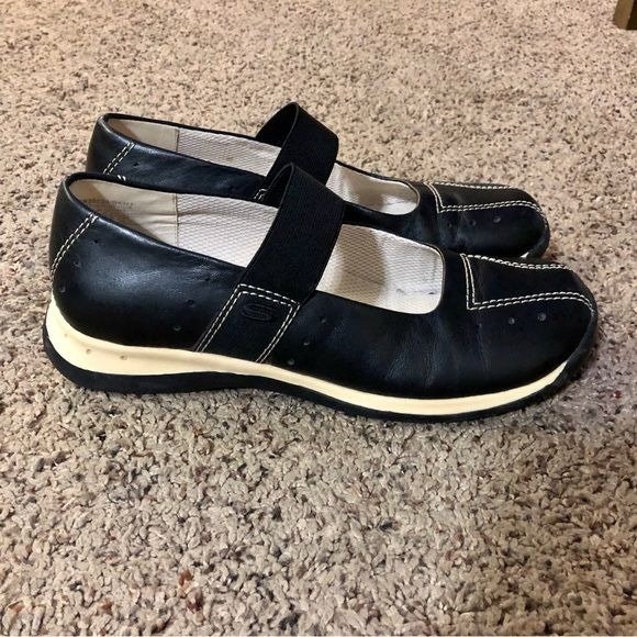 skecher mary jane shoes