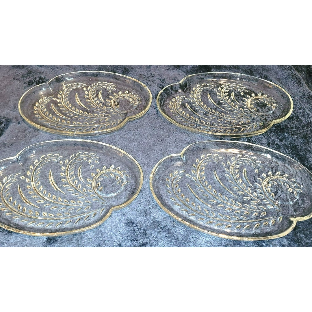 Set of 4 Vintage Federal Glass Snack Trays Platter Wheat Fern Pattern