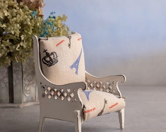 Miniatura de silla hecha a mano a escala 1/6