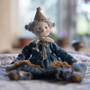 Lora - Muñeca artística hecha a mano