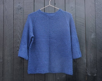 Sweater knitting pattern in English and Danish