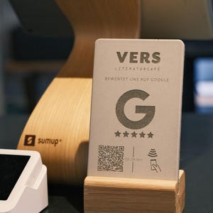 Podstawka NFC z recenzjami Google i kodem QR, wyświetlacz recenzji Google, stół, lada, znak recenzji Google, wyświetlacz kodu QR recenzji Google zdjęcie 15