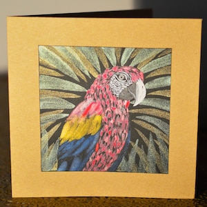 Tarjeta de felicitación pintada a mano con guacamayo mágico