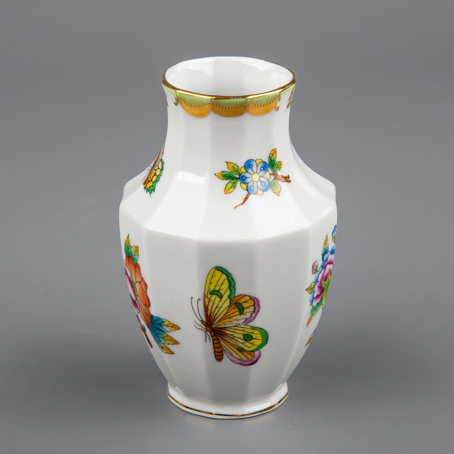 Herend Queen Victoria Small Vase 7169/VBO Etsy