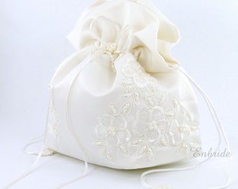 ENBRIDE Satin Bridal Wedding Money Bag (#E1D4DB) with Pearl-Embellished Floral Lace for Dollar Dance, Bridal Purse & Other Special Occasions