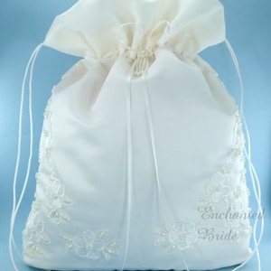 Satin Bridal Money Bag E1D4MB with Pearl-Embellished Floral Lace, in LARGE size, for Envelopes and cards, and etc. Ivory