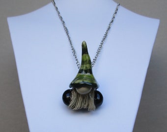 Kabouterketting, handgemaakte ketting, kabouter van aardewerk, unieke kabouter, cadeau
