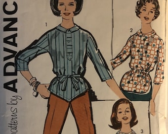 VTG 2828 Advance (1963).  Tenues de sport pour dames.  Taille 14, buste 34". Complet, inutilisé, FF. Excellent état.