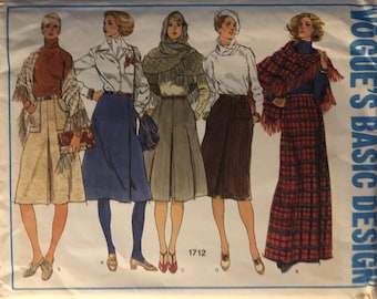 VTG 1712 Vogue (1978).  Modèle basique Vogue.  Jupe et châle pour femmes.  Tour de taille 28 pouces (taille 14). Complet, inutilisé, FF. Excellent état.