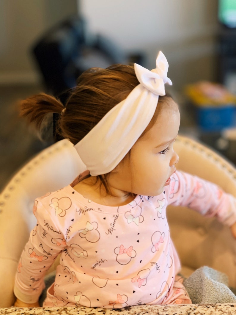 Baby Turban Headbands, Baby Girl Headband, Knot Bow Headband, Baby Bows, Newborn Headband, Knit Baby Headband, Newborn Girl, Newborn Bows image 3