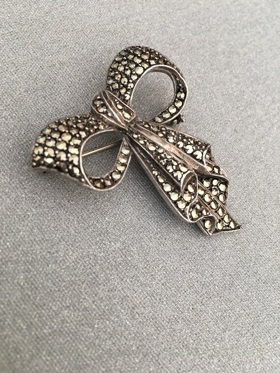 Boxed Gift Vintage Solid Silver Marcasite, Keepsa… - image 5